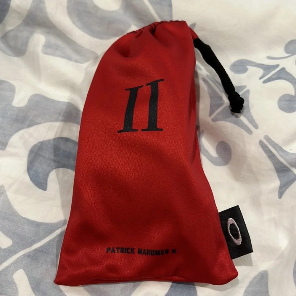 NIB Patrick Mahomes Oakley Sutro Lite sunglasses- PM Matte Redline/ Prizim Black